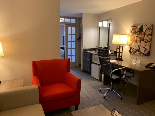 Country Inn & Suites by Radisson, Kenosha, WI image 16