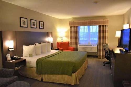 Country Inn & Suites by Radisson, Kenosha, WI image 39